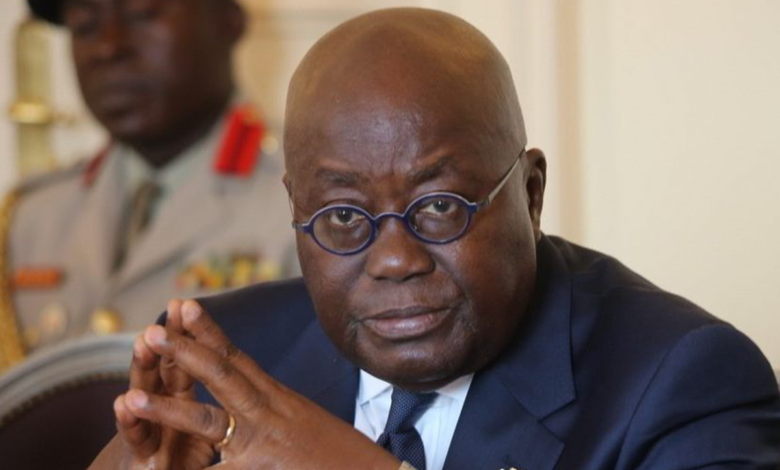 Akufo Addo, président du Ghana contraint à rouvrir les frontières du pays.