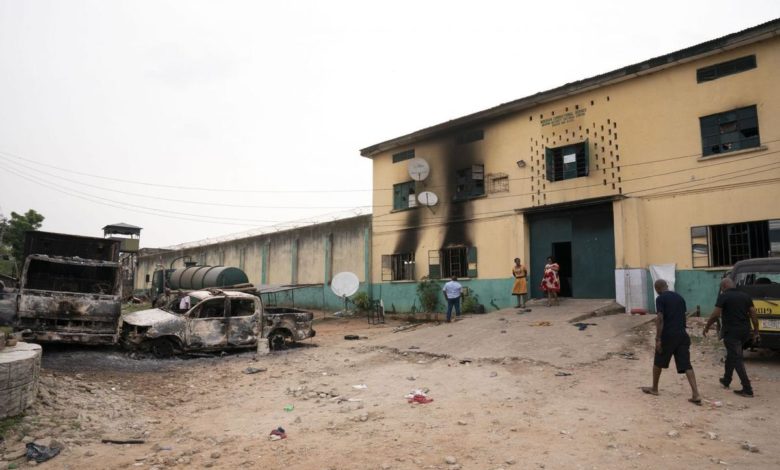 Le quartier général de la police d’Omuma au Nigéria attaqué
