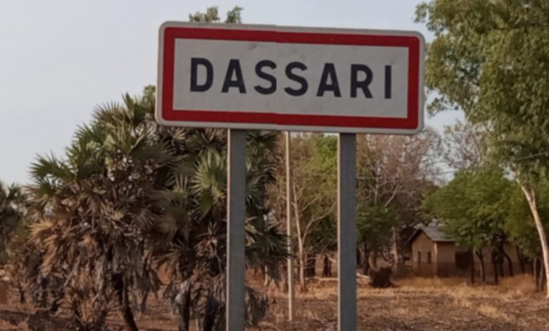 Dans la nuit du samedi 25 au dimanche 26 juin, une attaque terroriste au commissariat de Dassari a fait 4 morts dont deux policiers.