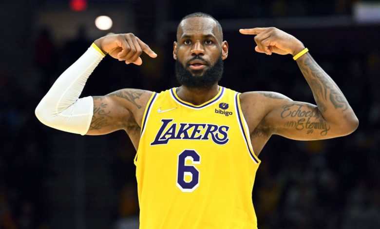 Pour 97,1 millions de dollars, La superstar de la NBA LeBron James prolonge son contrat avec les Lakers.