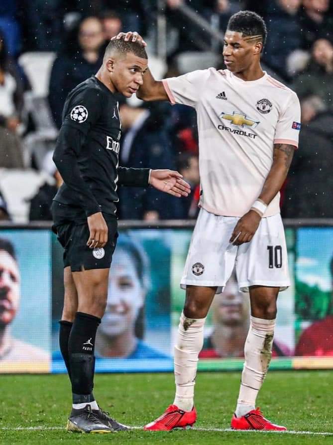 Kylian Mbappé censé être marabouté lors du match opposant, Le PSG à Manchester United en 2019