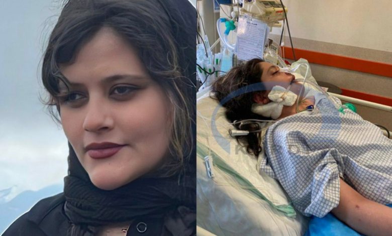 Masha Amini a été tabassée par la police iranienne pour avoir manqué de porter le voile. Elle est décédée des suites à son passage à tabac.
