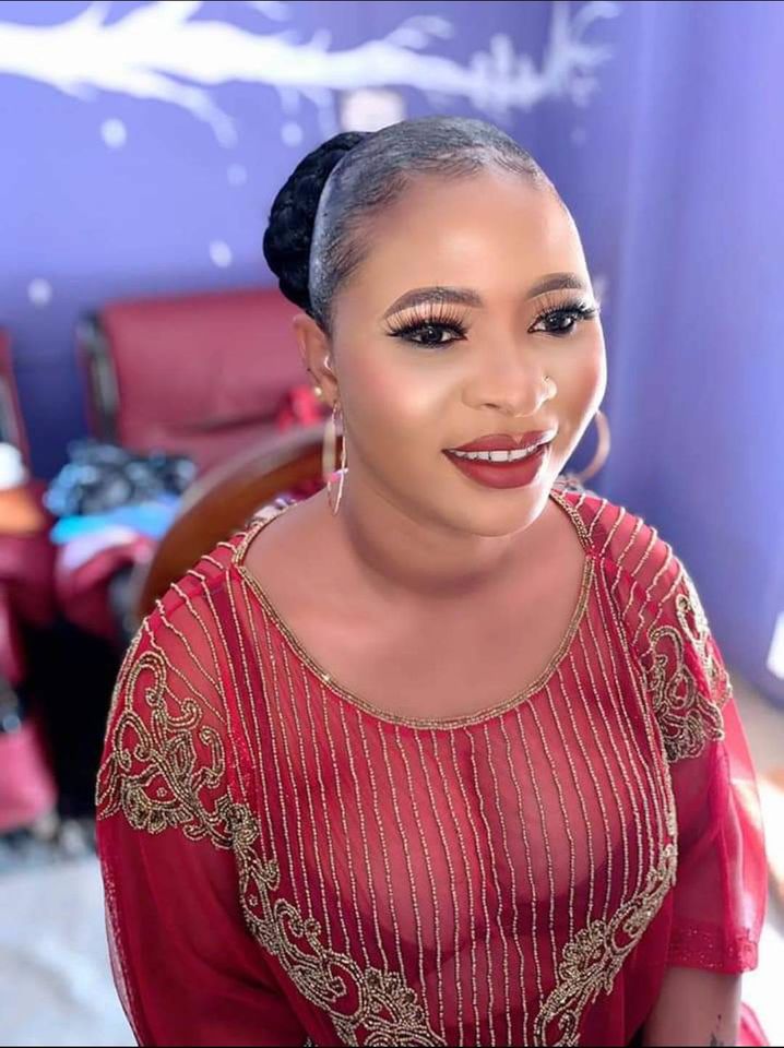 Olaitan Adonis, une nigériane, se donne la mort parce que son petit ami, Ola Saheed aurait utilisé son argent pour épouser une autre femme.