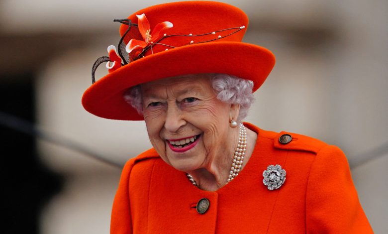 Selon son certificat de décès, la reine Elizabeth serait morte de vieillesse. La nouvelle a été publiée aujourd'hui.