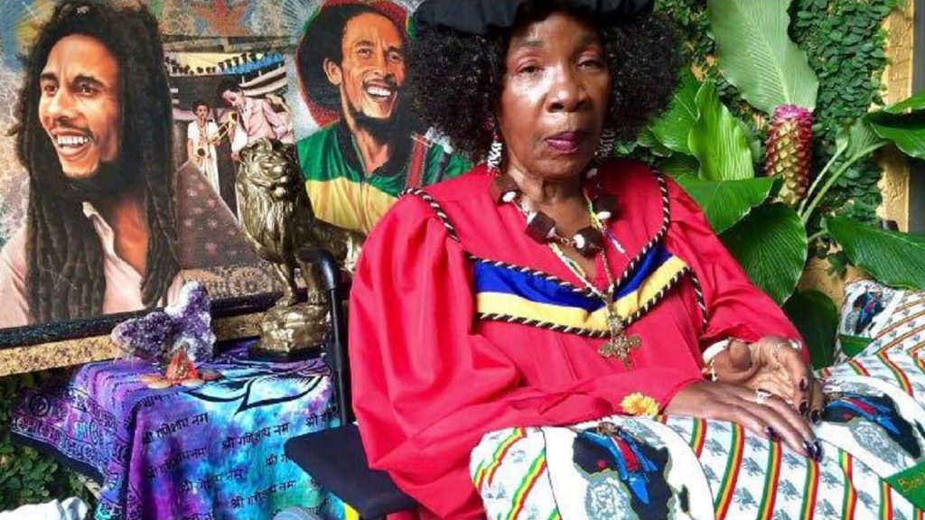 Pourquoi Rita Marley vit au Ghana depuis plus de 30 ans ?