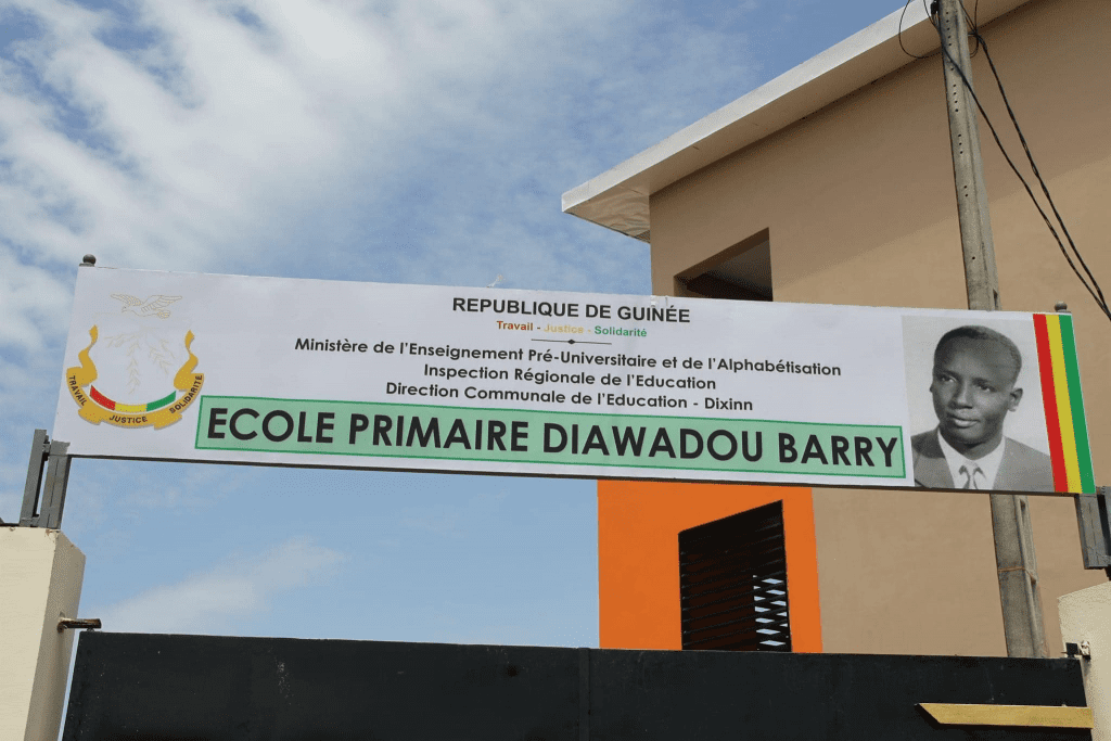École primaire Diawadou Barry 