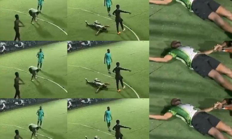 Kosi, un jeune nigérian résidant en Chine s'écroule lors d'un match de football. Il est déclaré mort après avoir été transporté à l'hôpital.