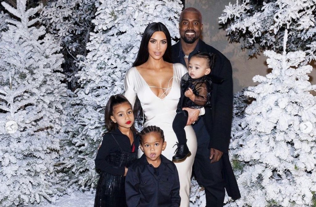 Kanye West, Kim Kardashian et leurs enfants 