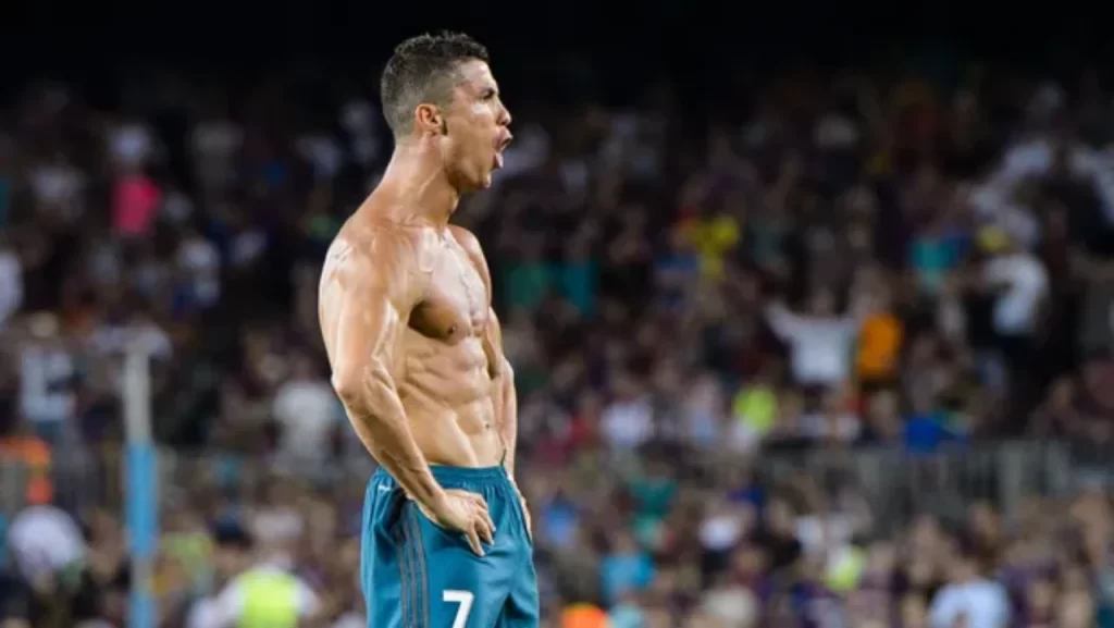 Physique incroyable et impressionnant de Cristiano Ronaldo 