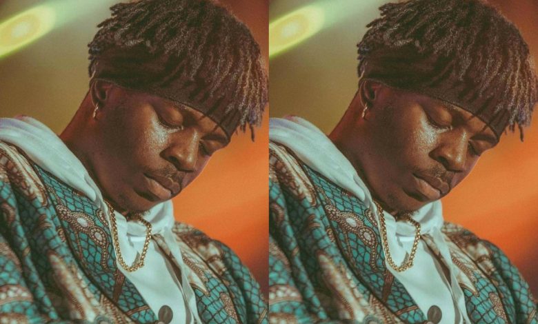 Le jeune rappeur belge David Okit est au coeur d'un scandale sexuel. Il demande pardon et implore la prière de ses fans.