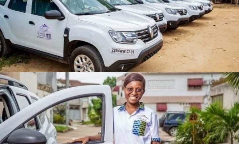 Une nouvelle compagnie de transport voit le jour en Côte d'Ivoire. Taxi choco de Nicole Soumahoro présente un service haut de gamme avec des femmes au volant.