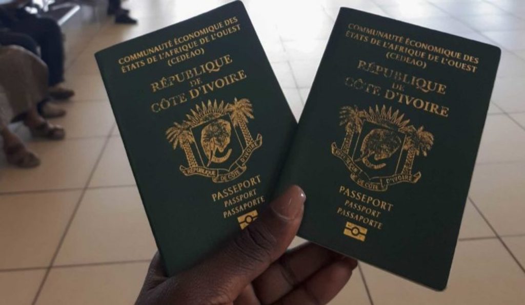 Passeport ivoirien 