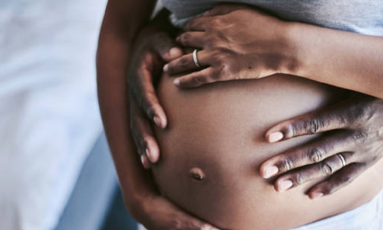 Un médecin raconte le décès d’une femme enceinte ayant refusé l’accouchement par césarienne en raison d’un accord entre son mari et Dieu.
