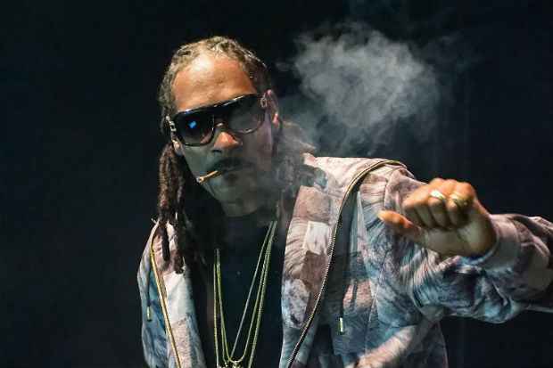Suite à une discussion familiale, le rappeur américain Snoop Dogg a décidé d'arrêter définitivement de fumer