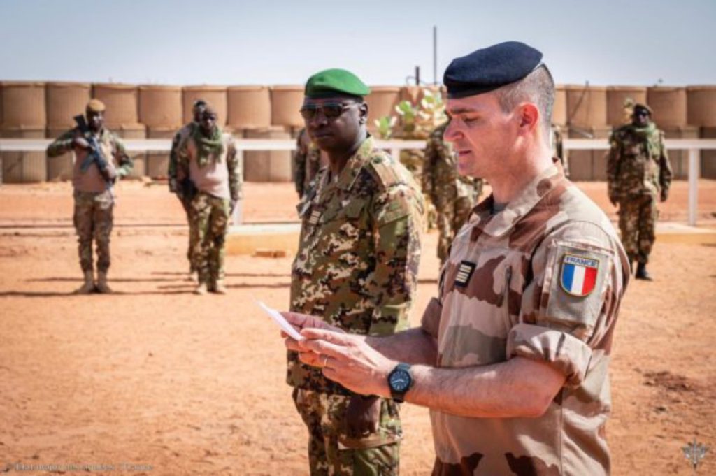 La France va voir du côté du Tchad 