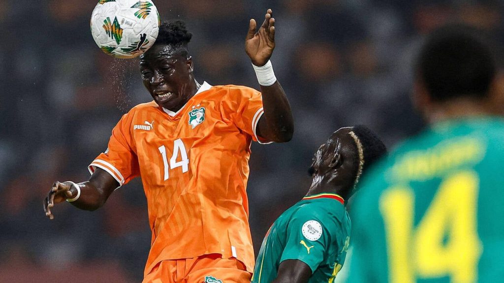 Oumar Diakité en huitièmes de finale de la CAN 2023 contre le Sénégal